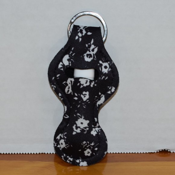 Chapstick Lip Balm Holder Keychain Black & White Floral Flower Design Style - Picture 2 of 6
